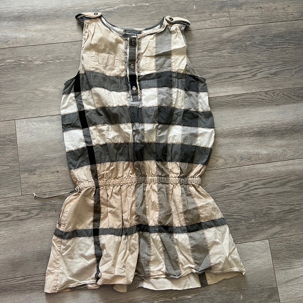 BURBERRY GIRL’s dress 9yrs
